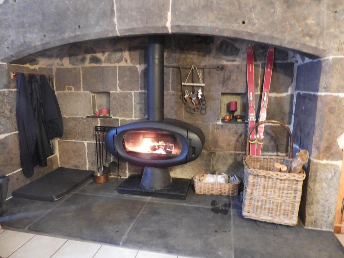Le Figarelou Bed & Breakfast Thiezac Luaran gambar